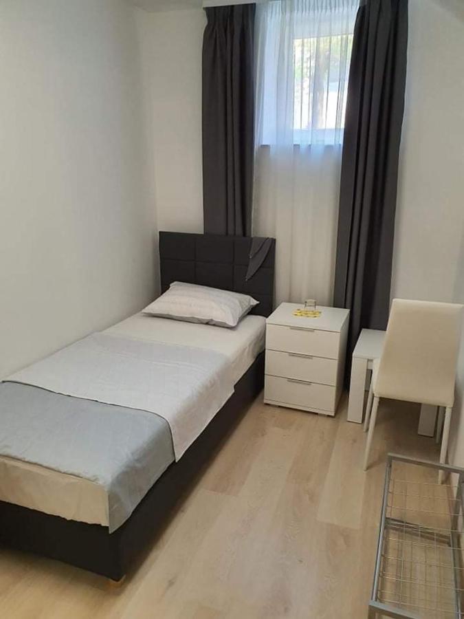 Aldi 1 Appartement Pula Buitenkant foto